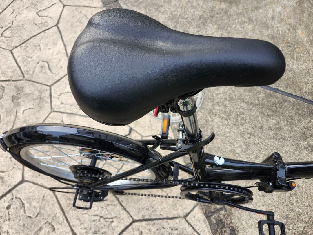 折りたたみノーパンクタイヤ 自転車 ブラック20インチ(足立区引き取り限定)