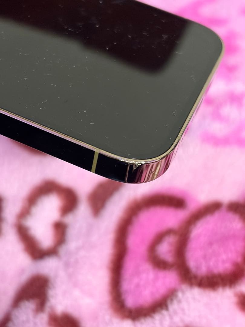 Apple iPhone 14 Pro ゴールド