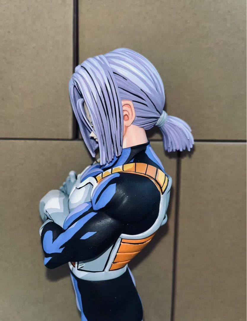 ドラゴンボール　トランクス　リペイントスーパーサイヤ人と普通状態grosサイズ