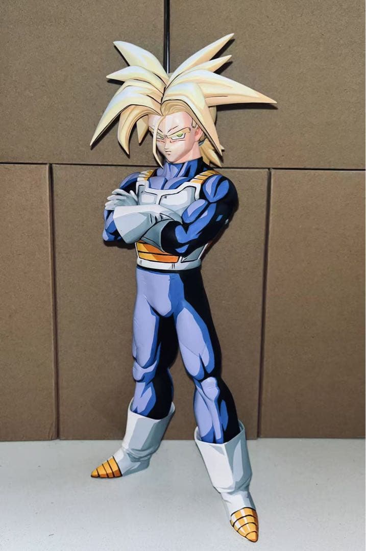 ドラゴンボール　トランクス　リペイントスーパーサイヤ人と普通状態grosサイズ