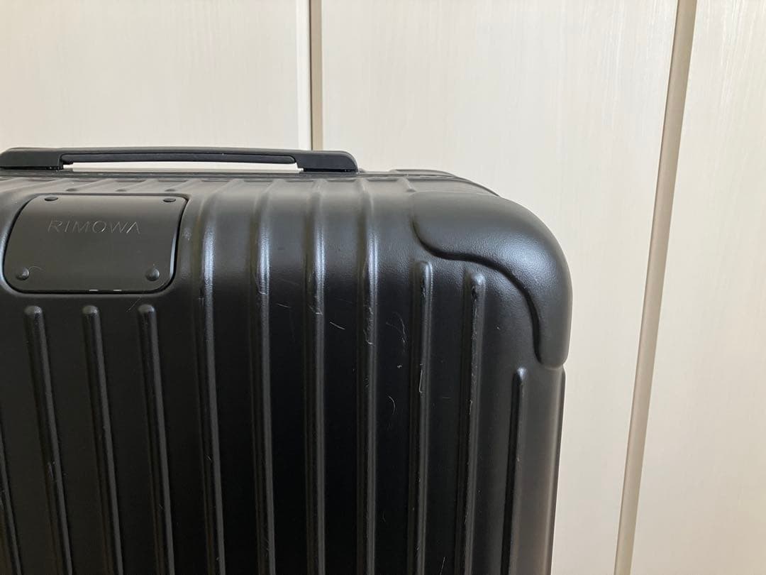 リモワ RIMOWA スーツケース　エッセンシャル チェックイン　M