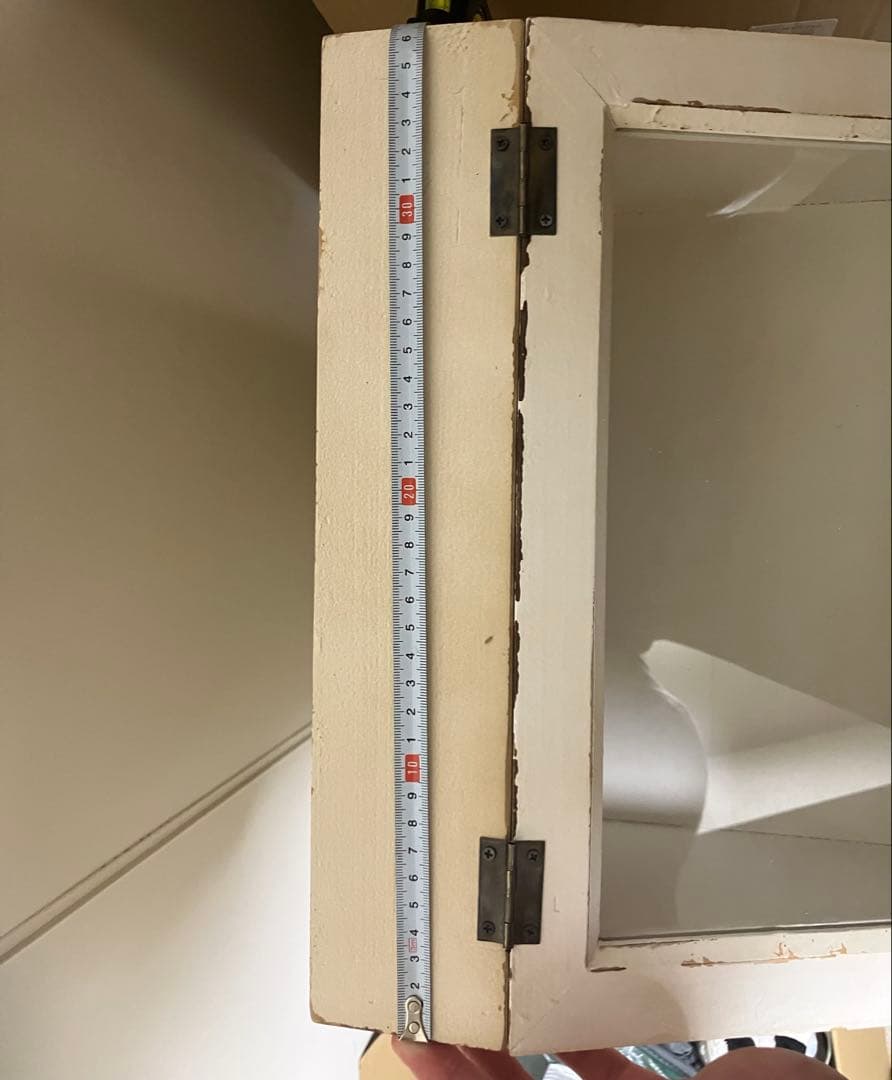 新品　アンティーク調　ガラスキャビネット