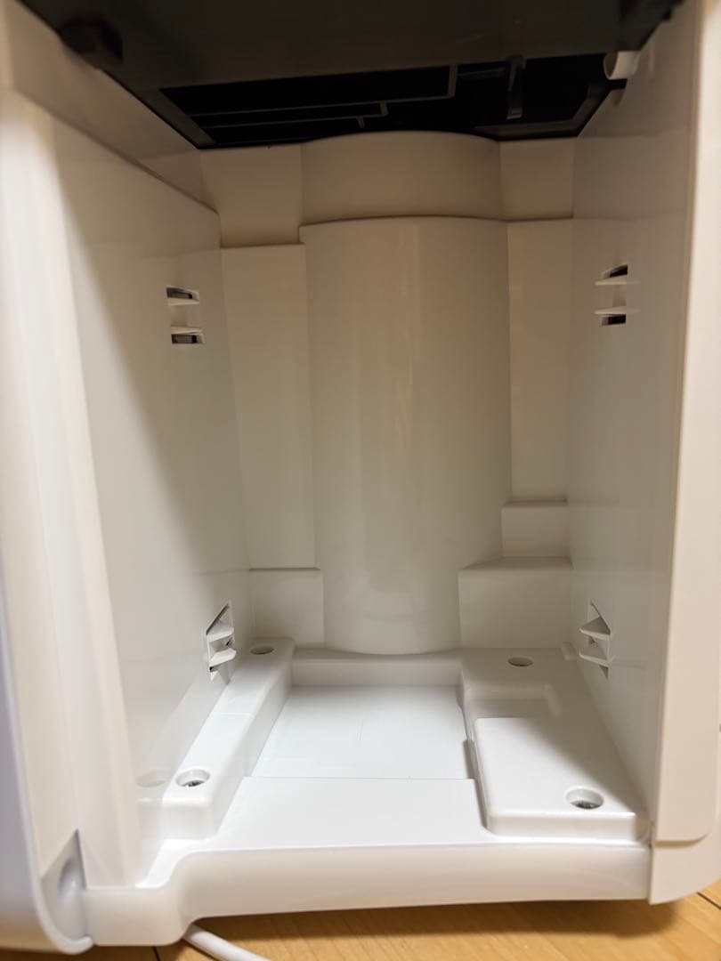 SHARP 除湿機 CM-L100W