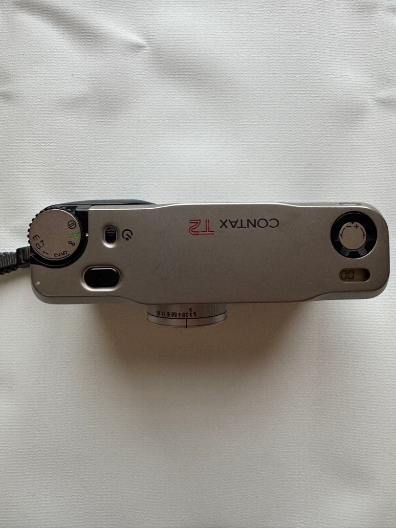 CONTAX T2 チタンシルバー コンパクトフィルムカメラ