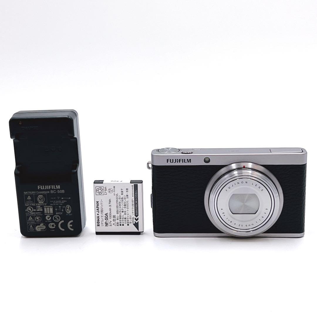 【外観美品】 FUJIFILM XF1 オールドデジカメ　レトロ