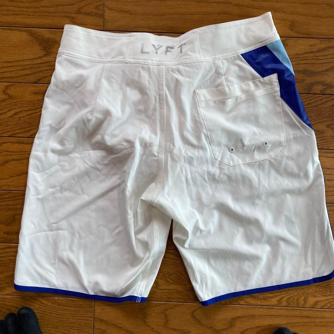 LYFT サーフパンツ　XL ボードショーツ