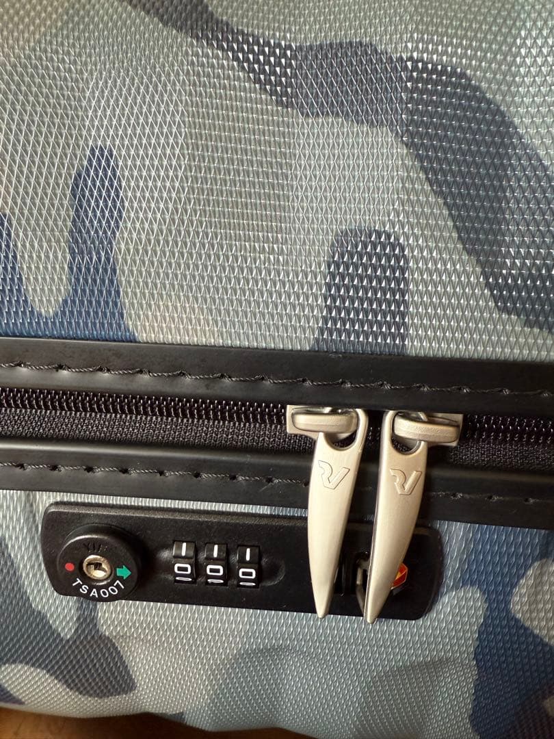 【新品】DIESELロンカートRONCATO スーツケース キャリーバッグ迷彩柄