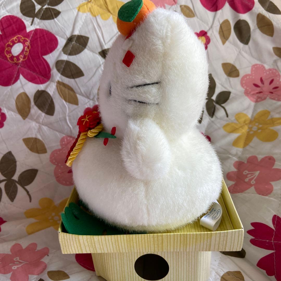 ハローキティ♡レトロ　鏡餅ぬいぐるみ