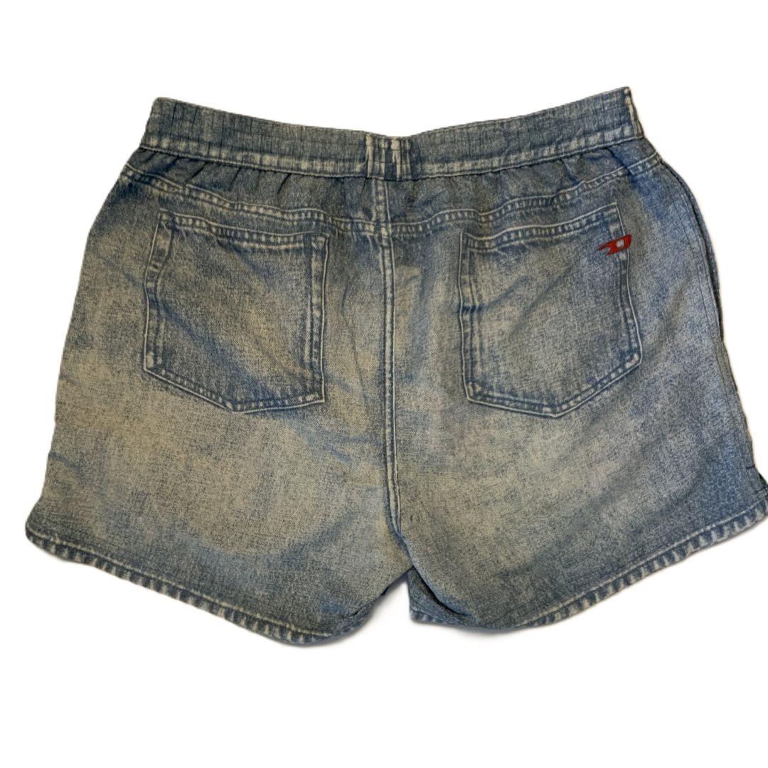 新品　DIESEL　スイム ハーフ パンツ　L　A13161　BMBX KEN