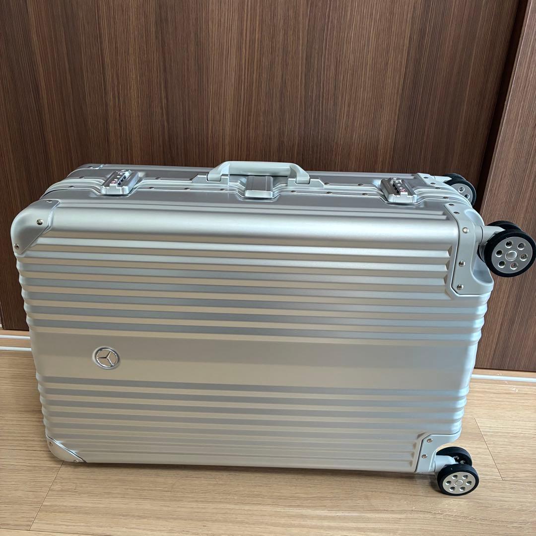 【未使用】メルセデスベンツ　アルミキャリーケース　スーツケース送料込65ℓ
