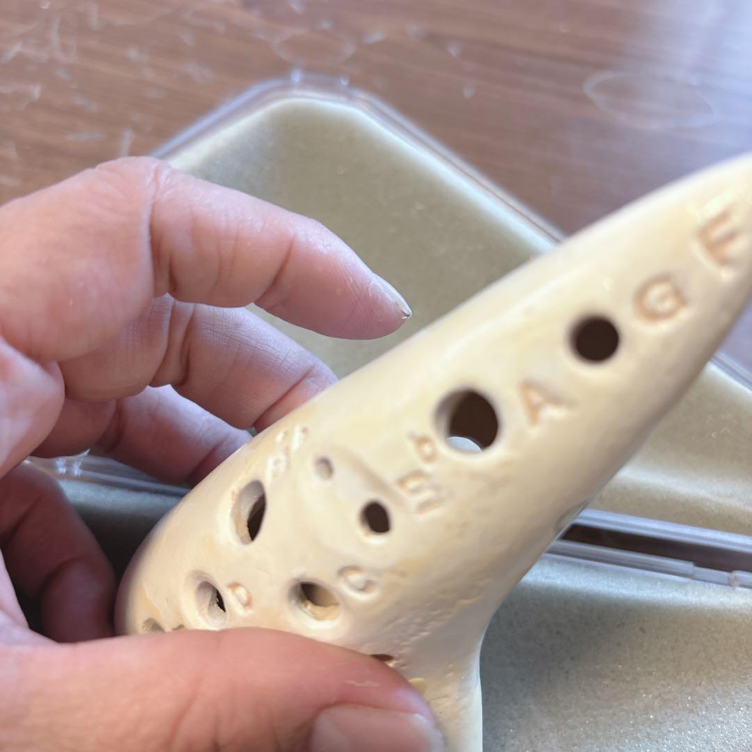 陶器製オカリナ ケース付き　アケタオカリーナ コルネチーノ RT-2F