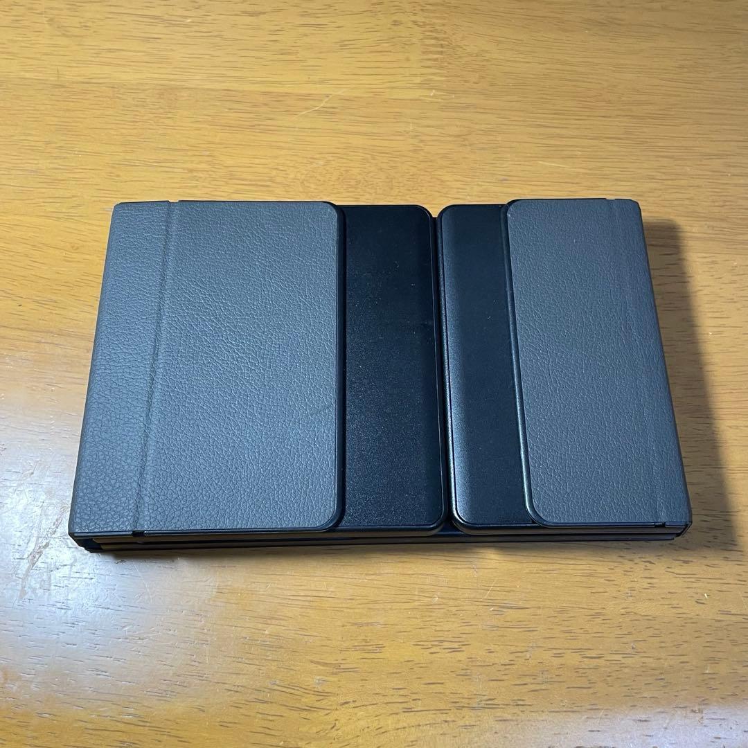 キーボード付き iPad A16 第11世代 バッテリー100%