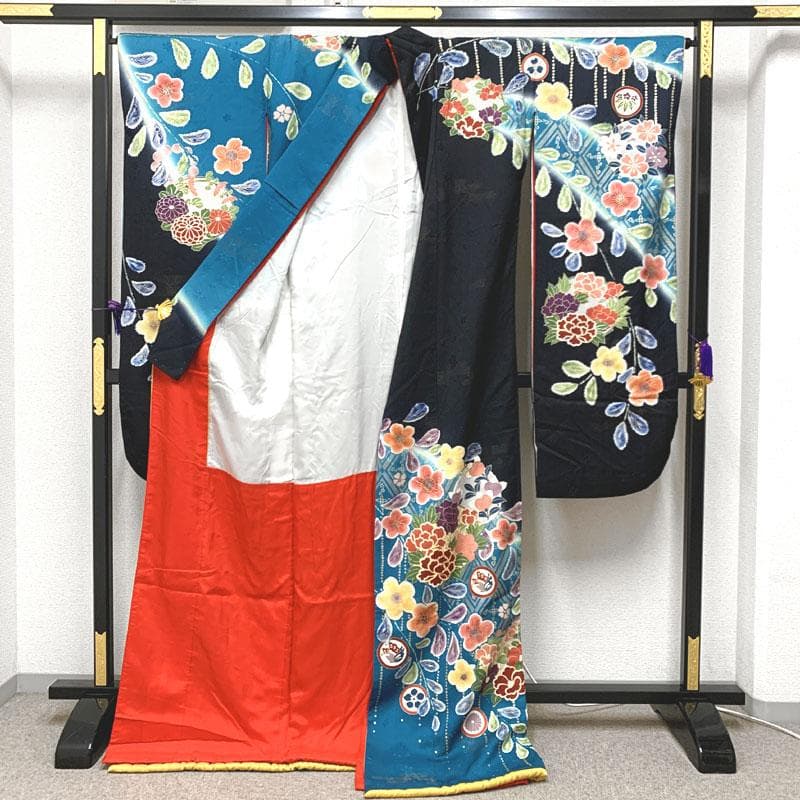 511w6〇引き振袖 金駒刺繍 金彩 地紋 花 掛下〇美品 結婚式 舞台衣装