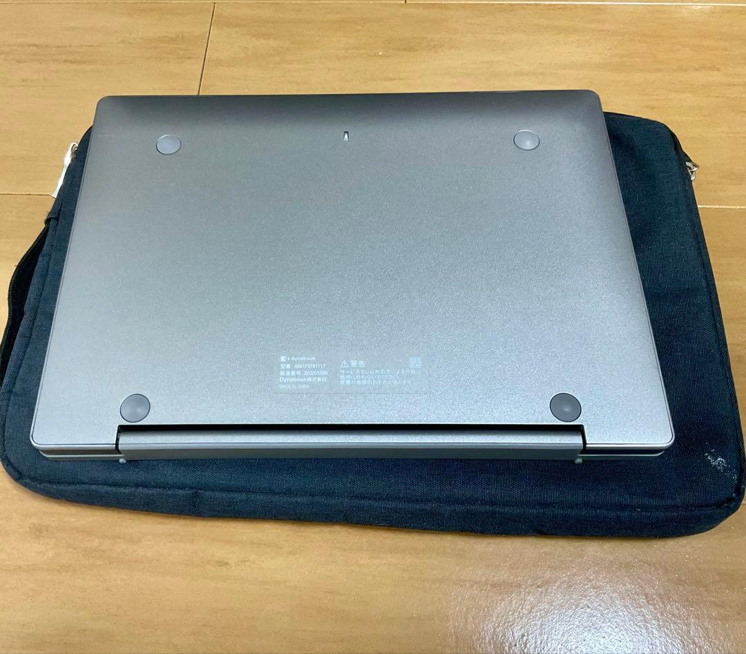 Dynabook A6K1FST81117 2in1 ノートパソコン ケース付属