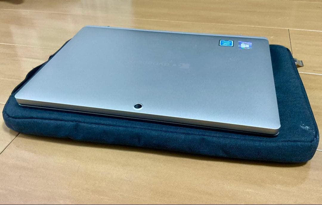 Dynabook A6K1FST81117 2in1 ノートパソコン ケース付属