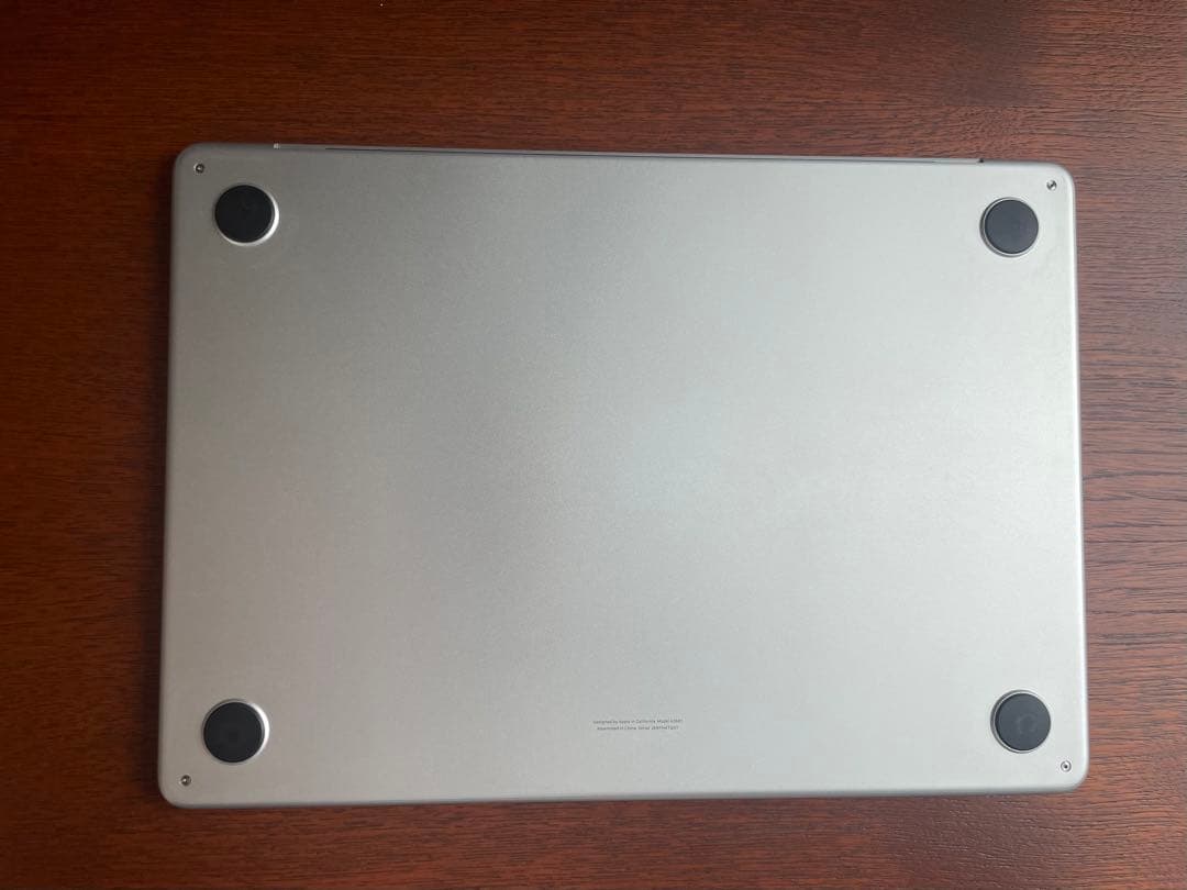 MacBook Air M2 2022 8G 512GB 13インチ