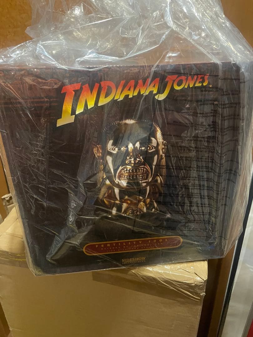 インディジョーンズ　ゴールデンアイドル　チャチャポヤン像　プロップ　レプリカ