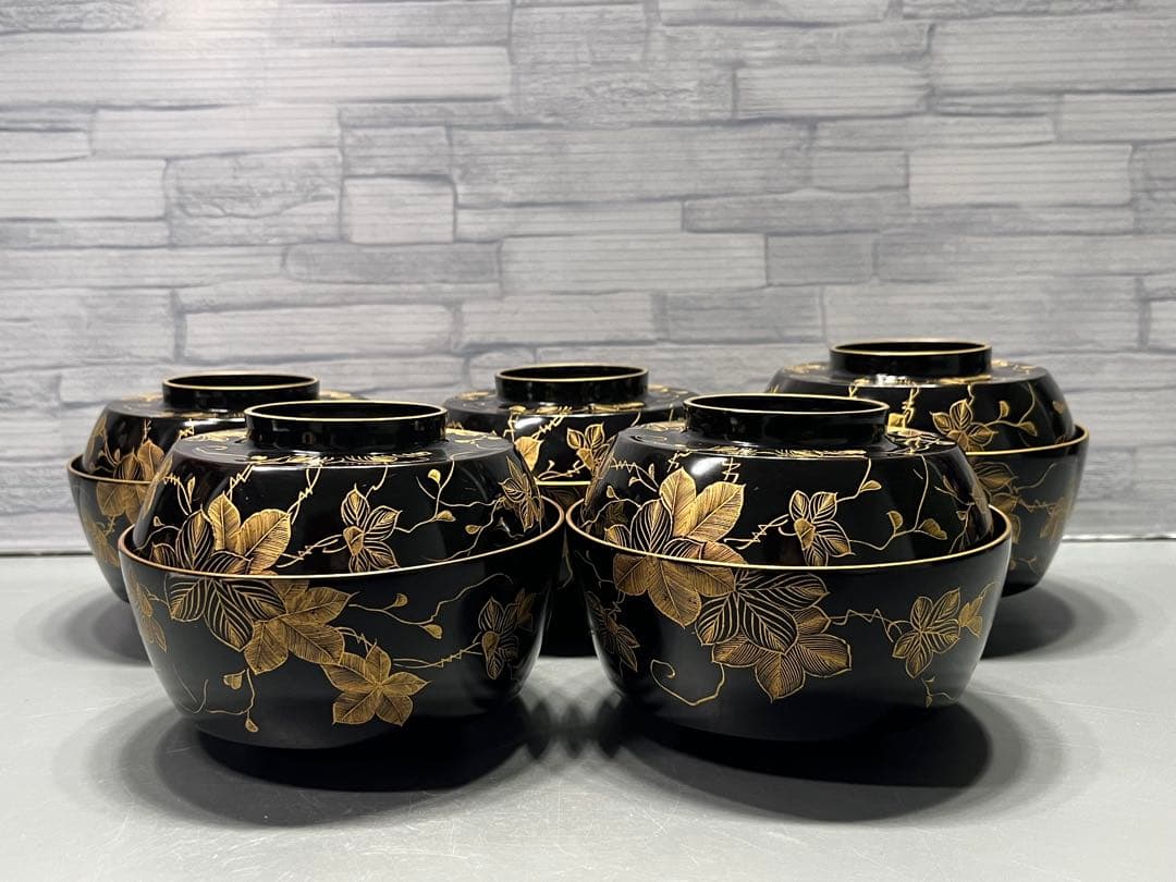 極上　輪島塗　沈金蒔絵　大きめ　吸物椀　煮椀　五客　木製　五客はラストです。