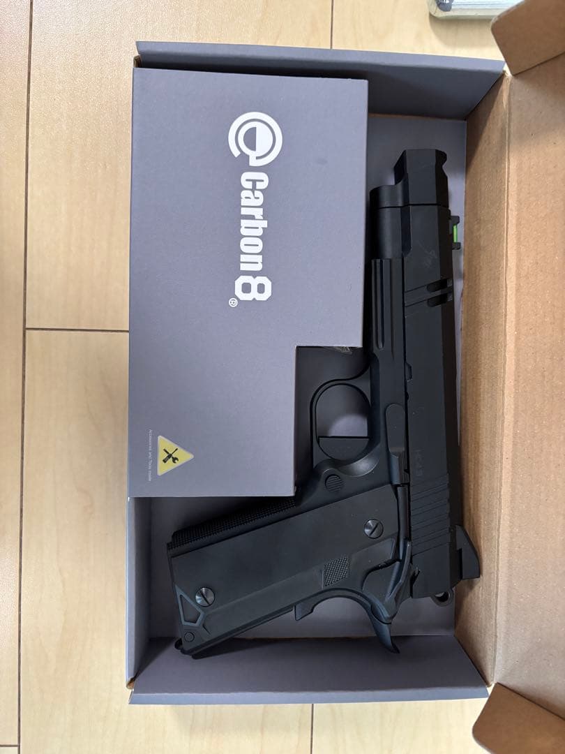 co2ガスガン　Black Kitty スペアマガジン付き