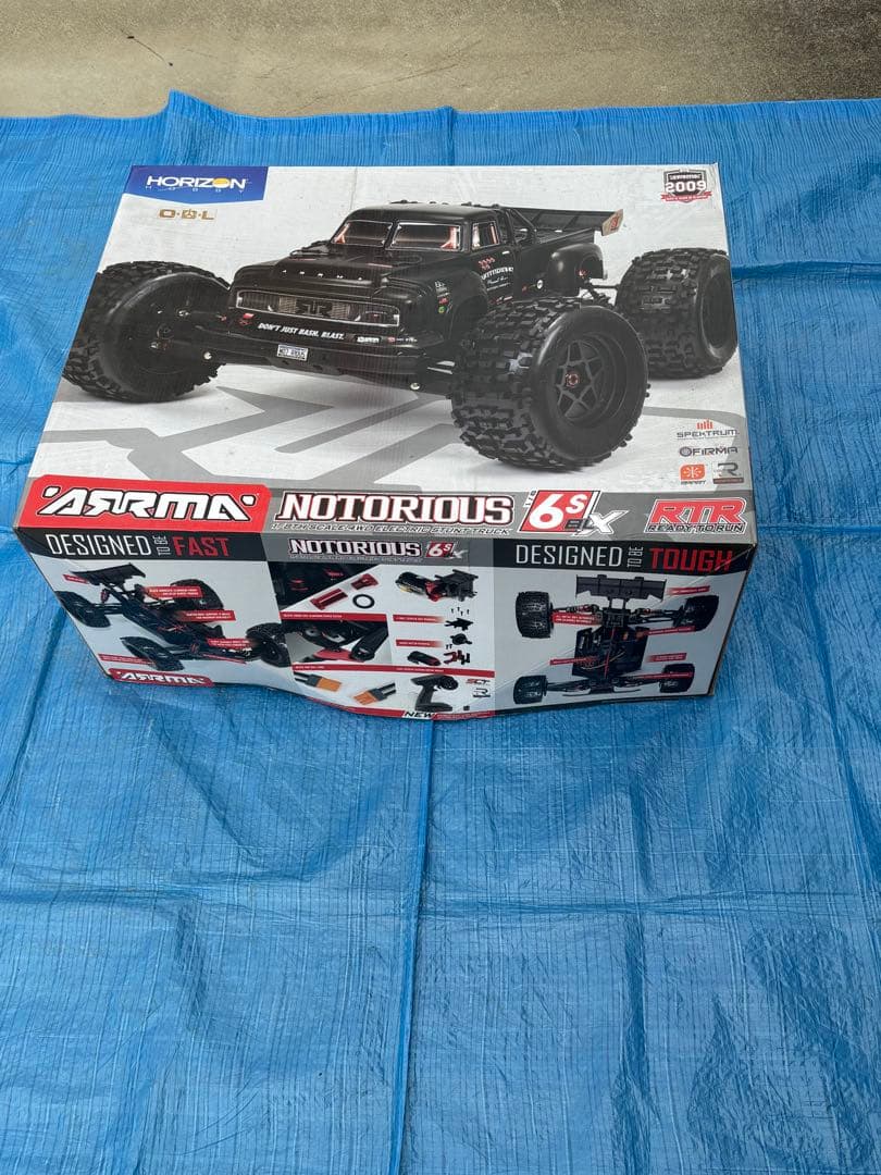 ARRMA NOTORIOUS 6S RTR ホビーラジコン
