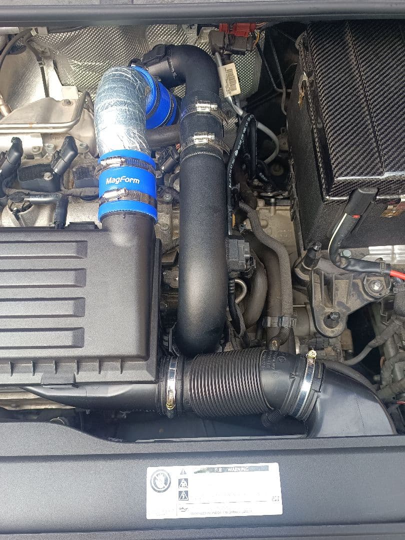 ターボチャージパイプ　フォルクスワーゲン　アウディea211 1.21.4tsi