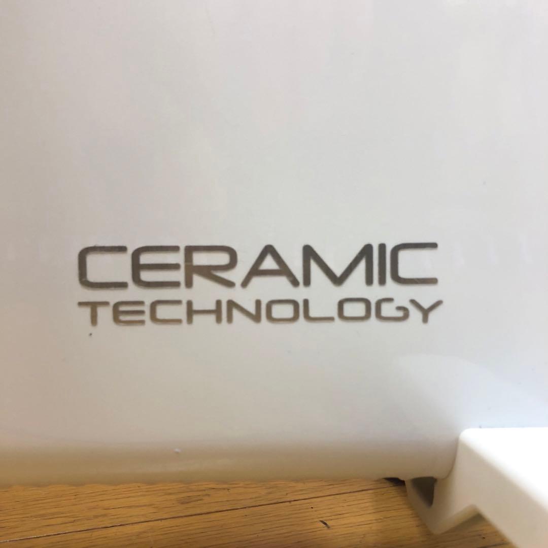 【極美品】　デロンギ コンベクターヒーター HXJ60L12-WH 暖房