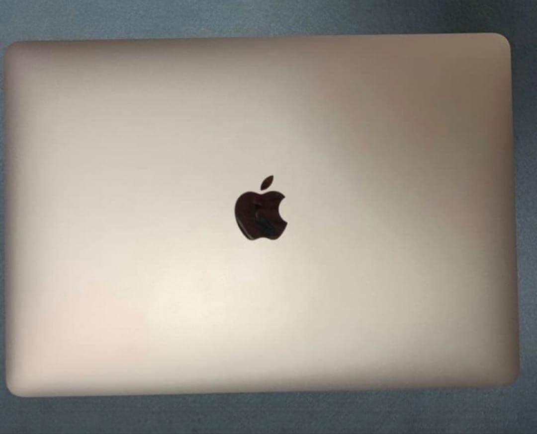 Apple MacBook Air M1 2020 本体