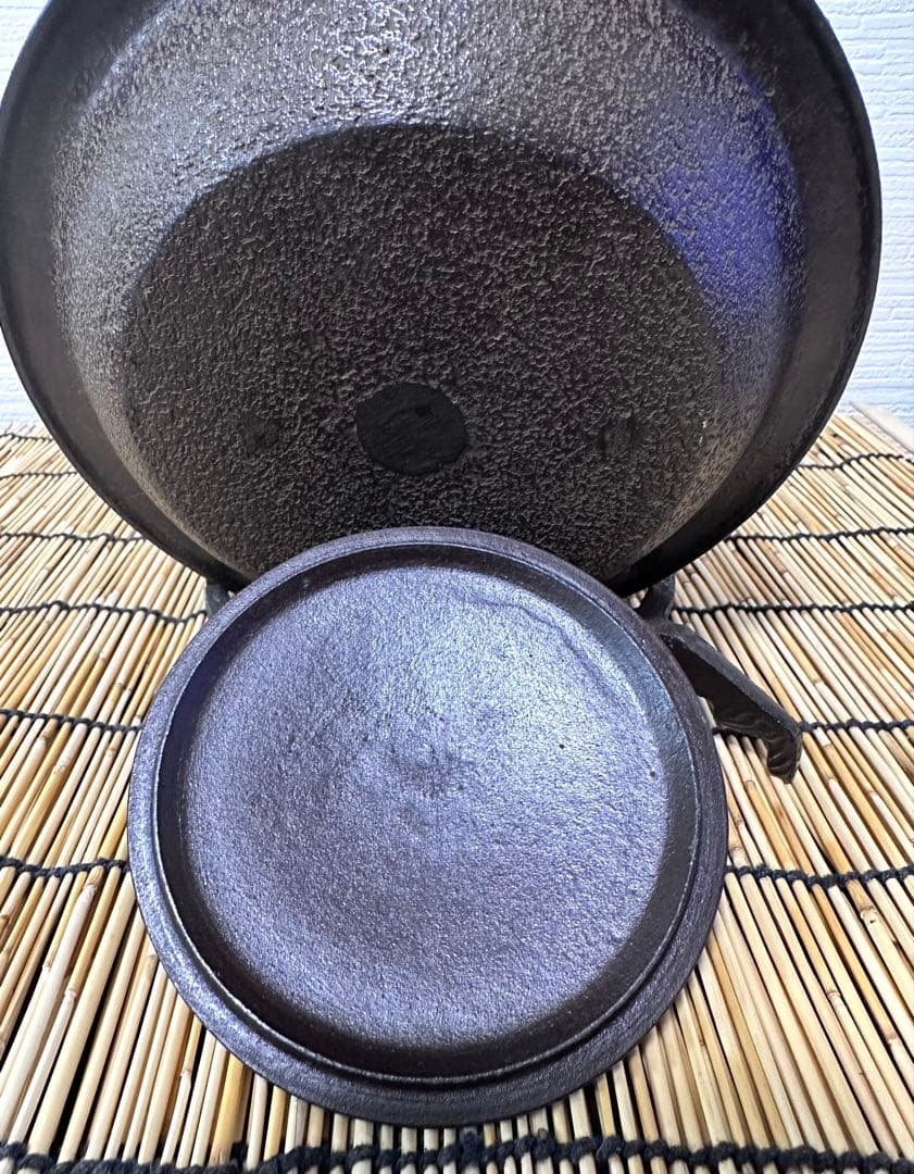 未使用品、タグ付　南部三厳堂造　２０型アラレ　南部鉄瓶　南部鉄器　調理器具