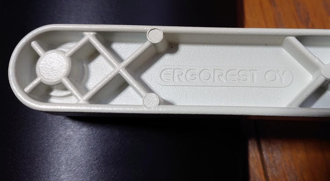 エルゴレスト ロングアーム/ホワイトグレー/マウスパッド付属