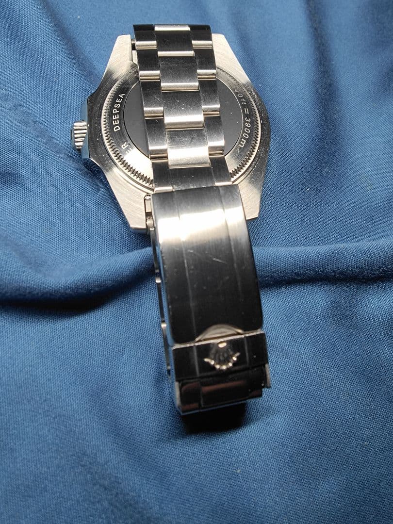 オマージュ　自動巻き 腕時計　深い海