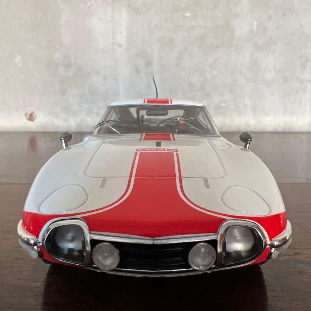 First 18 1/18 TOYOTAトヨタ2000 GT クーペ２台セット