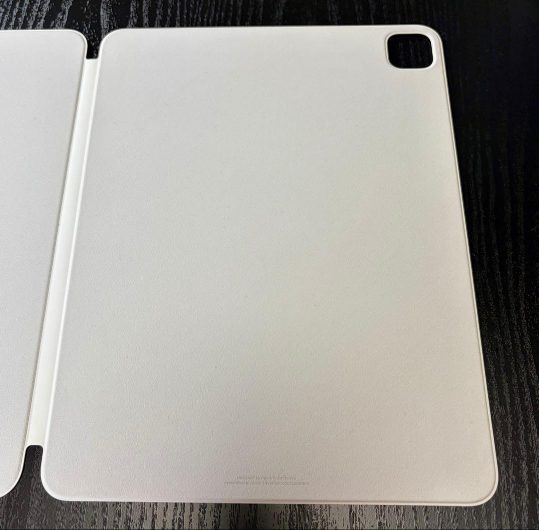 【極美品】13インチiPad Pro（M4）用Smart Folio ホワイト