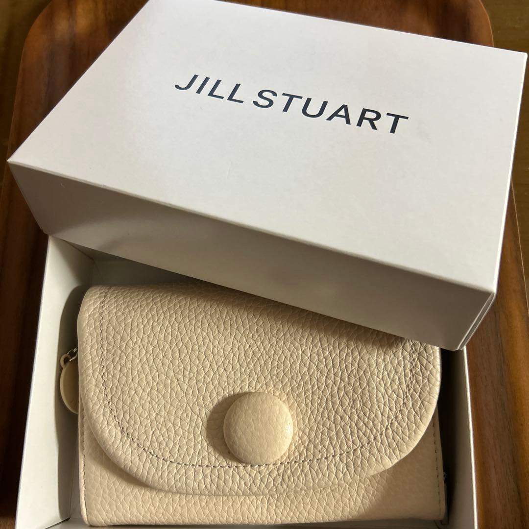 coco95! JILL STUART 二つ折り財布