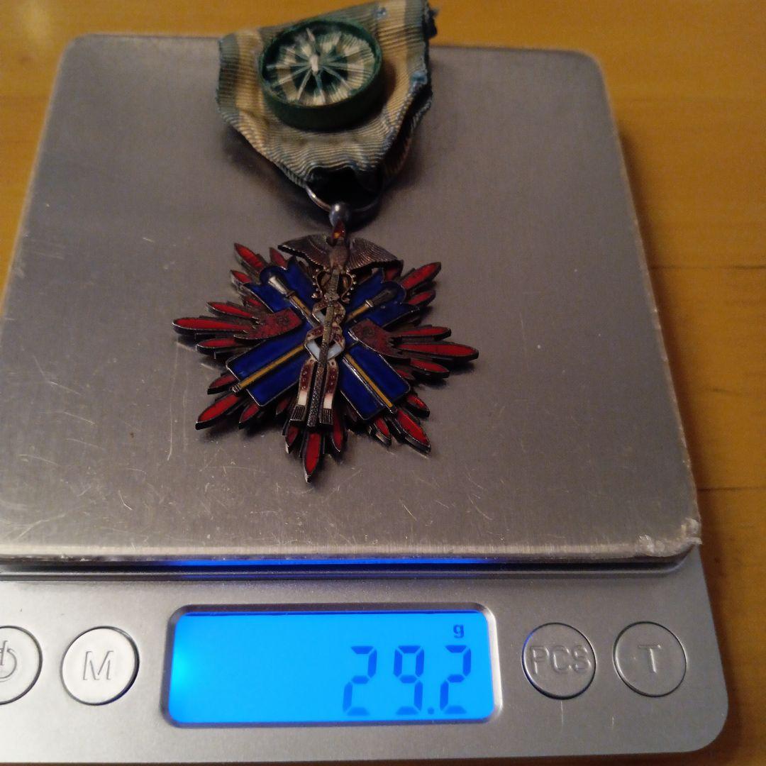 【レア 完品】功四級金鵄勲章 略綬 共箱入り 明治勲章 徽章 本物保証 別2