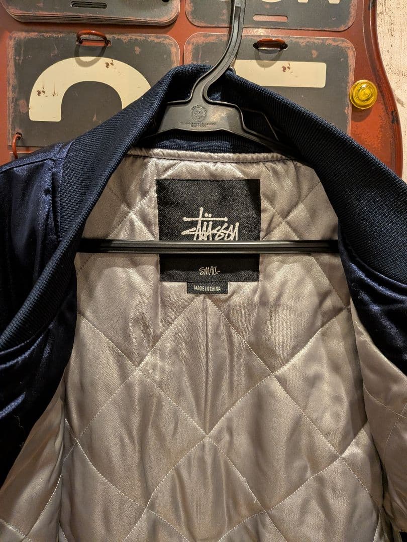 STUSSY　サテンジャケット