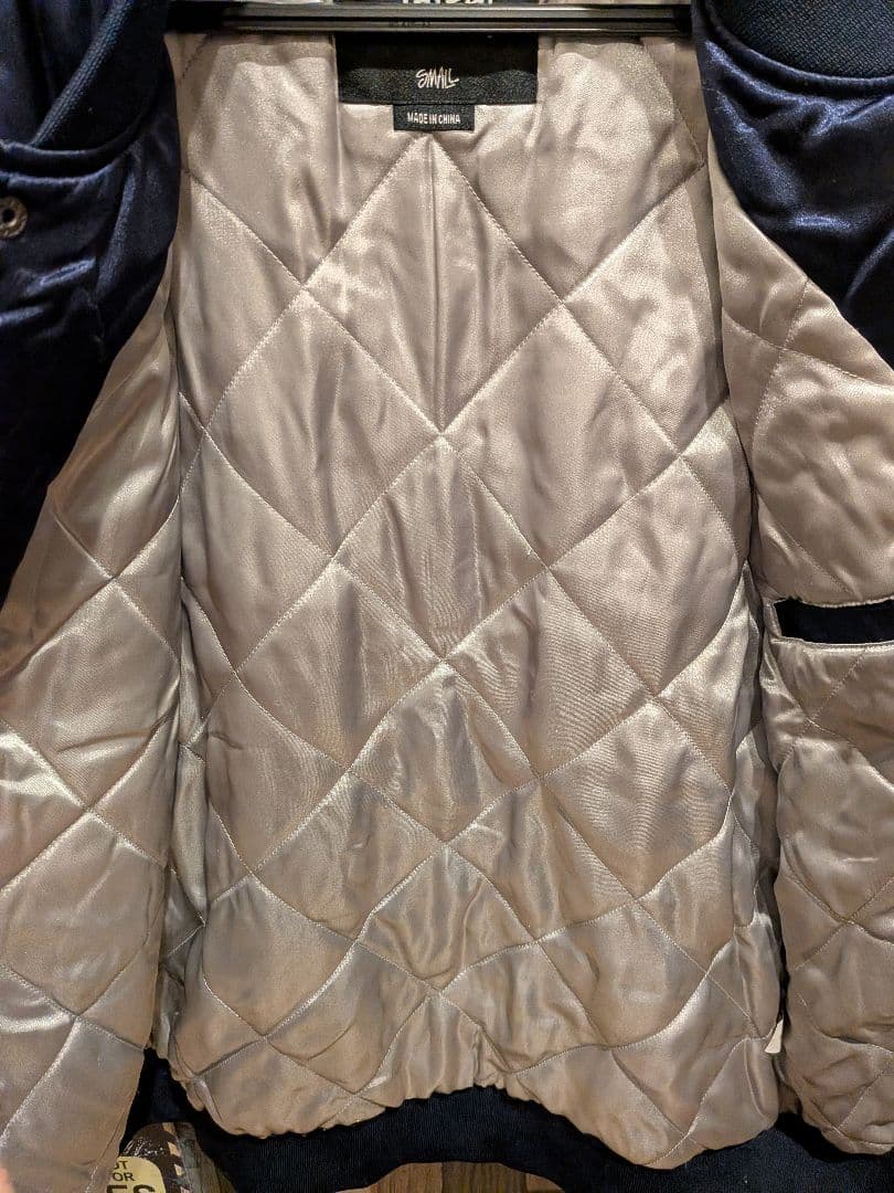 STUSSY　サテンジャケット