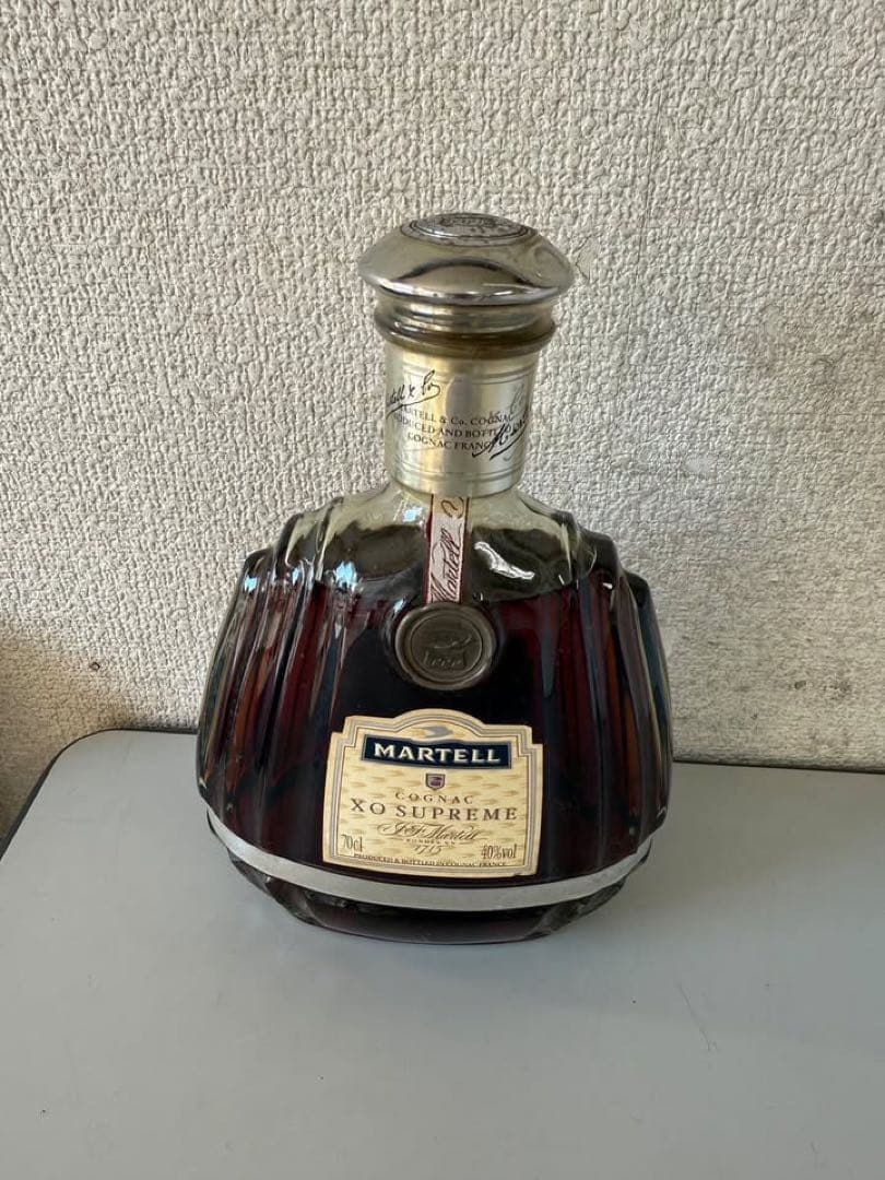 Q10228 未開栓! MARTELL COGNAC XO SUPREME