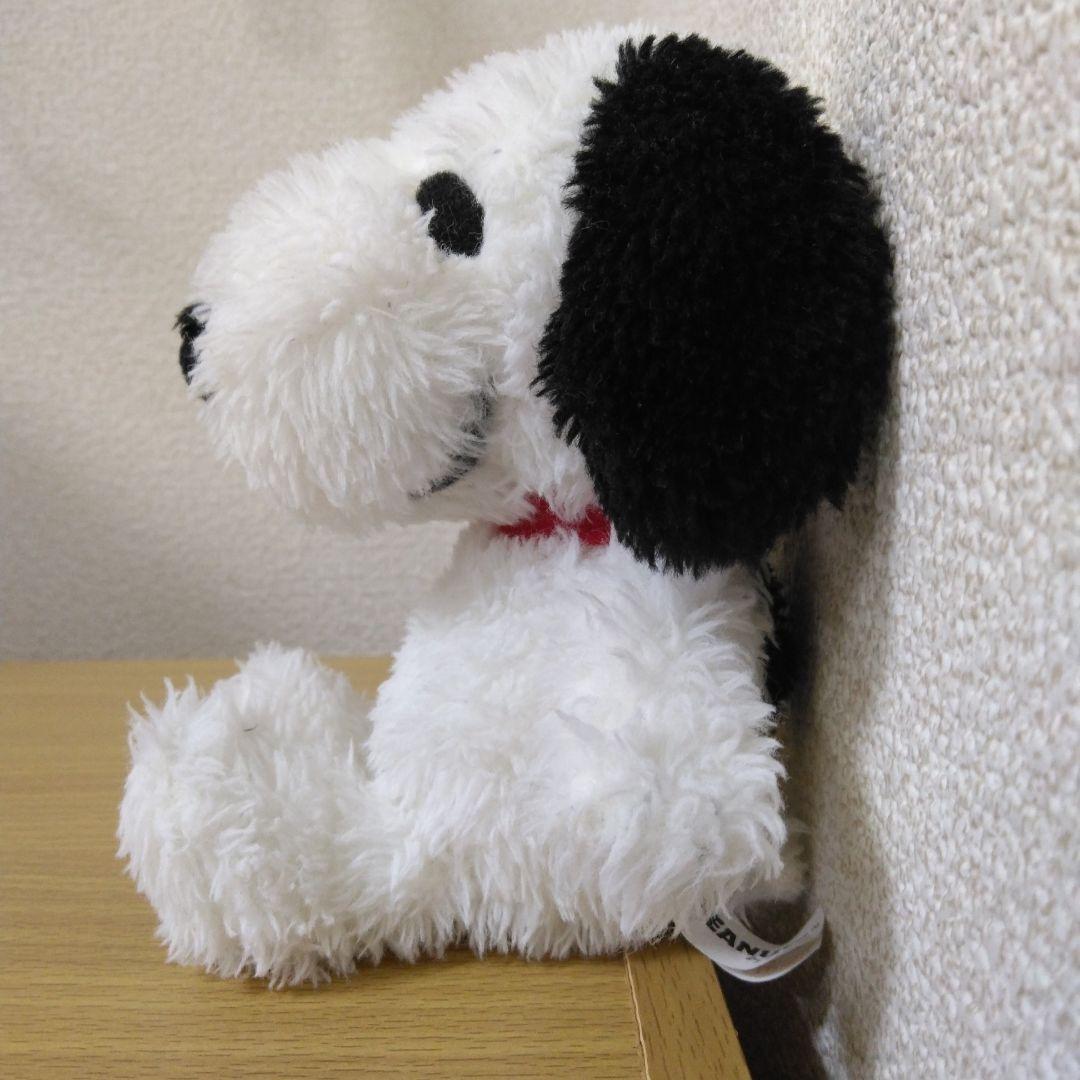 スヌーピーのぬいぐるみ