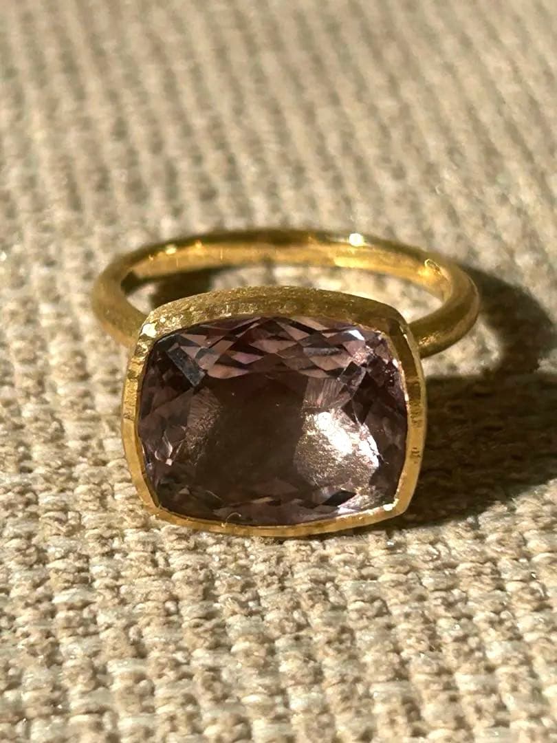 ★美品★年末年始特別価格★k18 リング★7.7g★天然石