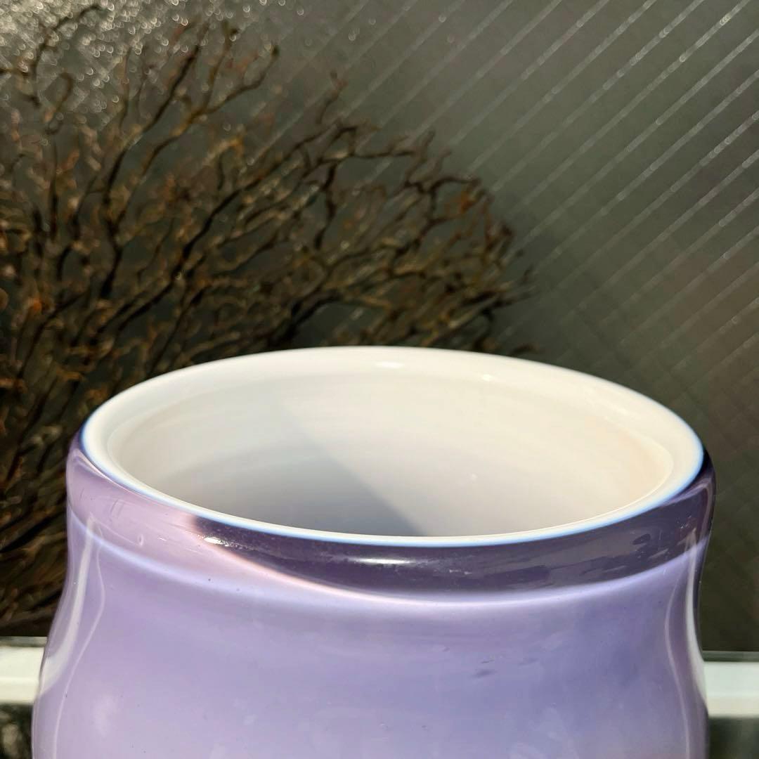 骨董　時代ガラス　淡紫色　乳白色暈し　括れ寸胴型　水指　花器　ウランガラス