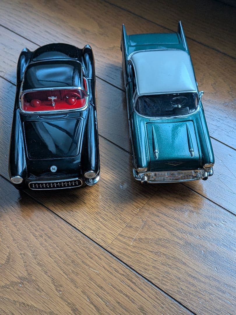 1957 CHEVY Belair&コルベット ミニカー2台 1/24 アメ車