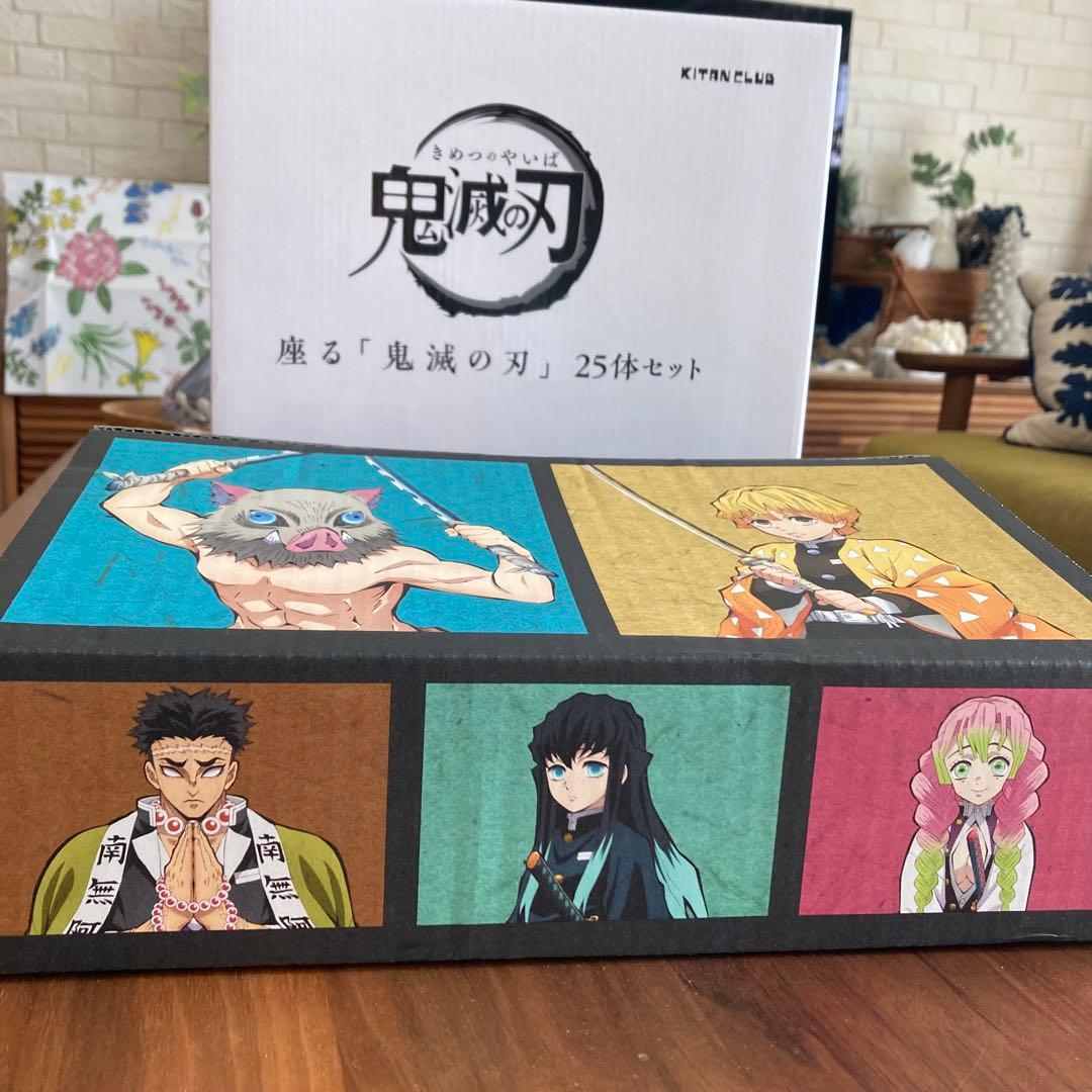 鬼滅の刃 座る「鬼滅の刃」 25体+伊之助素顔1体セット　限定BOX