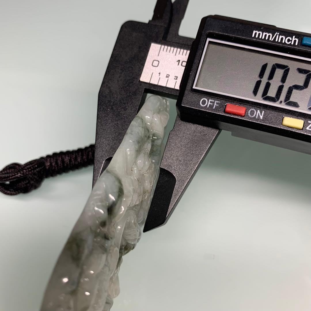 旧家蔵出　清国時代物　本物保証品　ヒスイ　翡翠 青龍　翡翠本物保証お守り