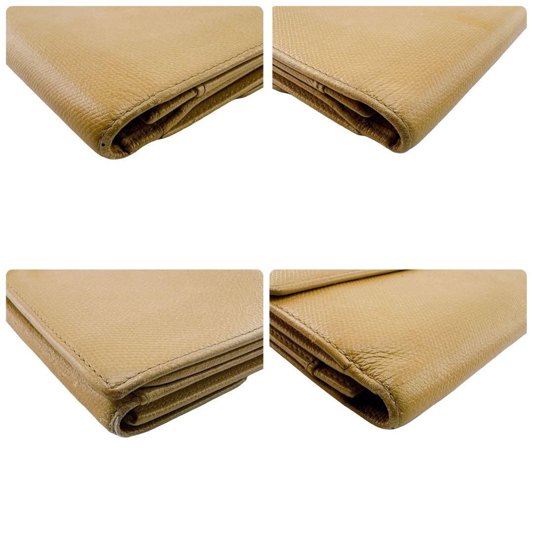 シャネル ココボタン Wホック 二つ折り長財布 ココマーク レザー ベージュ