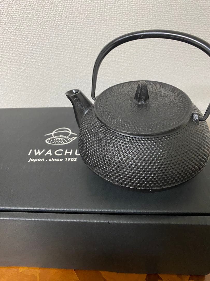 IWACHU 鉄瓶 黒色 アラレ5型IH ガス火対応