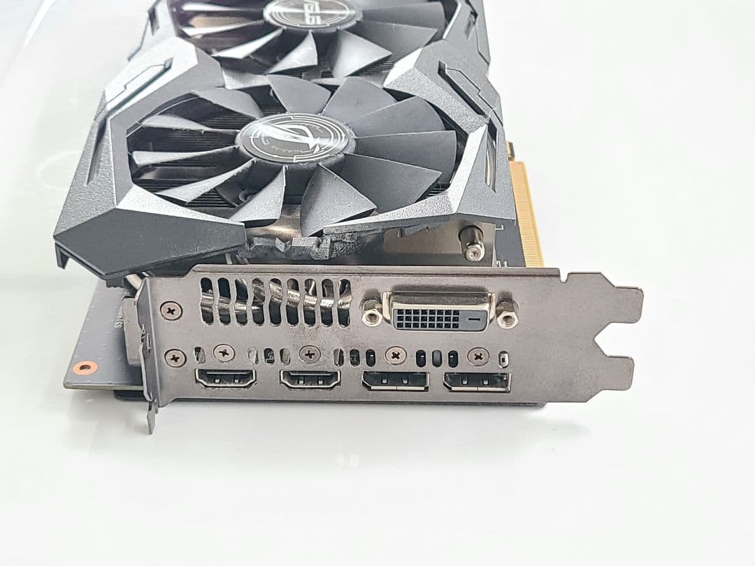 ホビーラジコン ASUS ROG-STRIX-RX580-O8G-GAMING