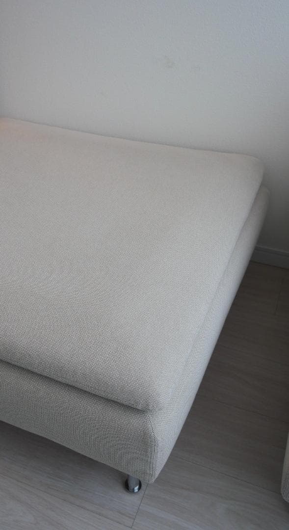IKEA ソーデルハムン オットマン カバー付き フリードトゥナ ライトベージュ