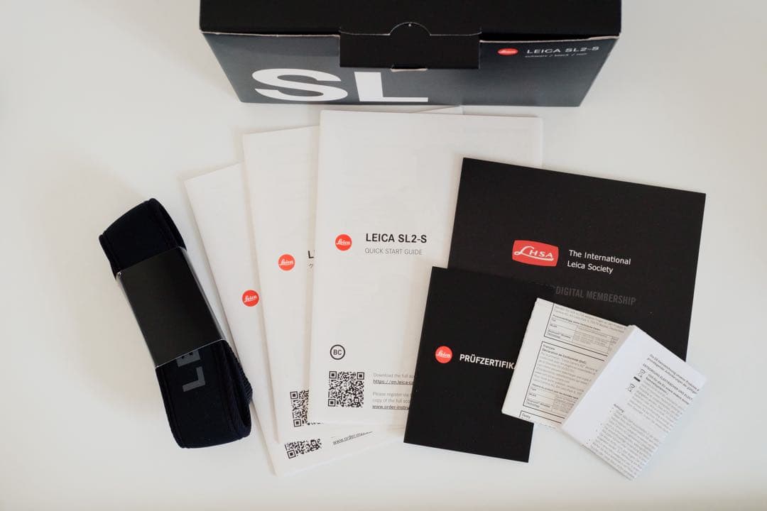 Leica SL2-S ボディとバッテリー2本