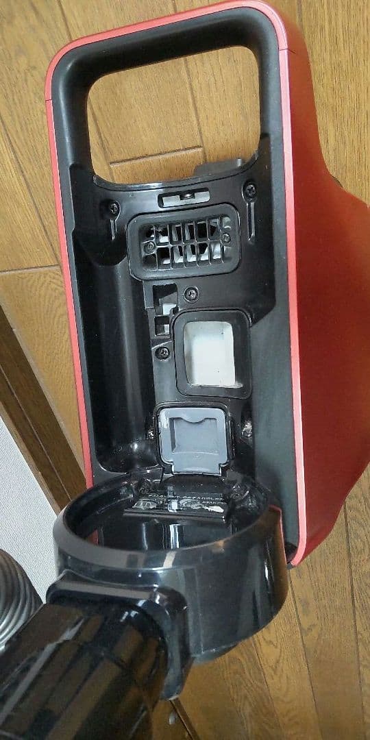 【付属品あり】TOSHIBA サイクロン掃除機トルネオ VC-JS4000