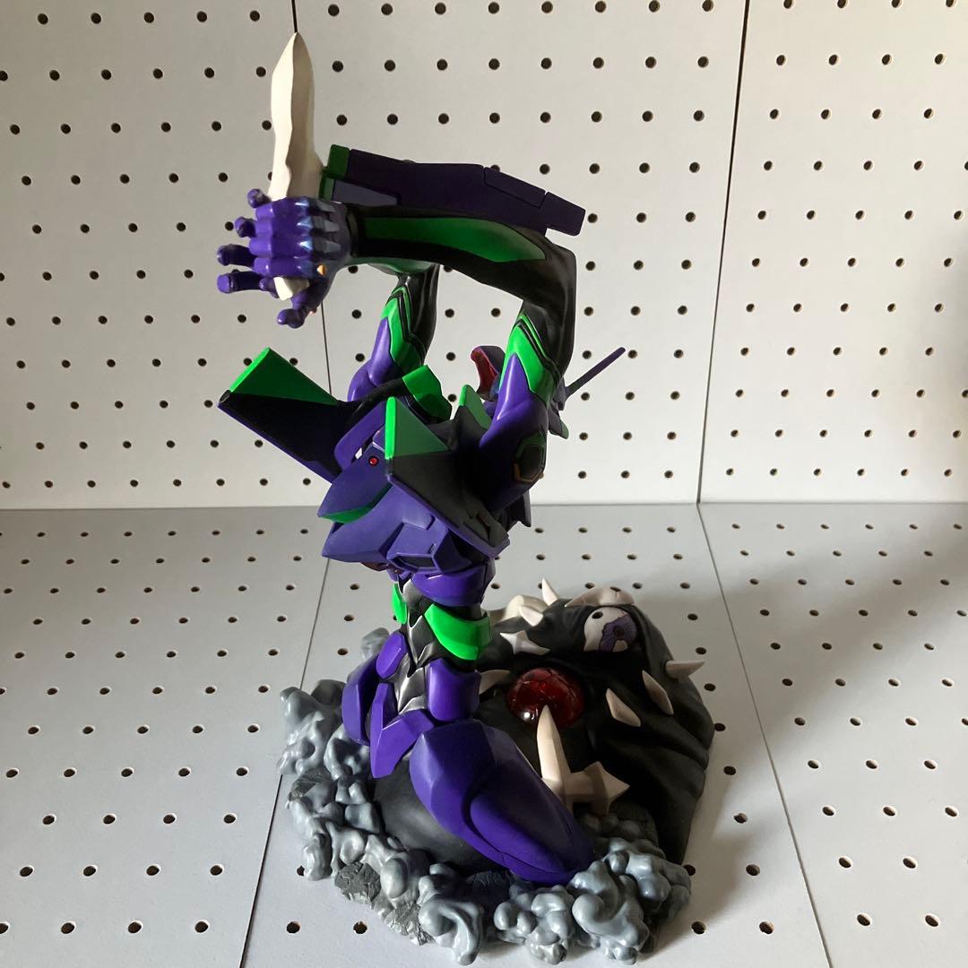 エヴァンゲリオン初号機フィギュア現状品、美品